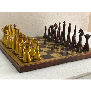 Tablero de Ajedrez de madera tallado a mano de tamaño mediano para juego de ajedrez de interior y exhibición de mesa directo de fábrica a precio mayorista - Product Image 6