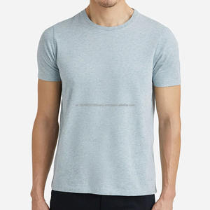 Vente en gros de t-shirts pour hommes de haute qualité, 100% coton, vierges, personnalisables, impression de logo, t-shirts en microfibre - Product Image 1