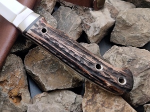 Cuchillo de Supervivencia para Exteriores con Hoja de Acero Inoxidable y Mango Cómodo para Camping y Senderismo - Product Image 6