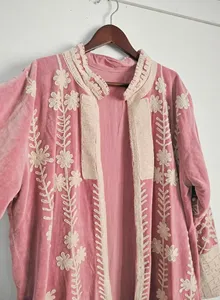 Chaqueta Larga de Terciopelo Rosa Vintage para Mujer, Estilo Suzani, Bordado Floral, Bohemio, Manga Larga, Cuello Alto, Ropa de Abrigo de Invierno - Product Image 3