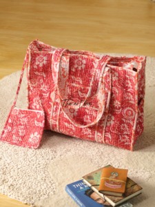 OEM Assorted Red Floral Quilted Cotton Tote <b>Bag</b> with Pouch - Eco-Friendly <b>Boho</b> Reusable Shopper - Product Image 5