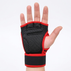 Gants de musculation en néoprène demi-doigts pour le tennis, noirs et rouges, avec protection réglable de la paume et support de poignet à boucle auto-agrippante, pour la gym et le fitness - Product Image 4