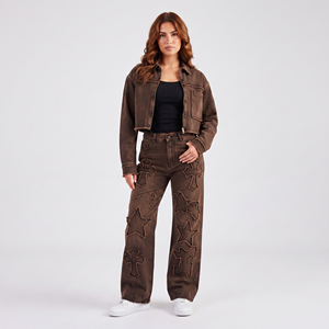 Conjunto de mezclilla para mujer: Chaqueta corta de manga larga y pantalones de mezclilla de pierna ancha con parches y apliques, estilo vintage lavado. - Product Image 6