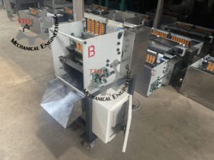 เครื่องปลอกเม็ดมะม่วงหิมพานต์4หัวผลิตจากเวียดนาม - Product Image 6