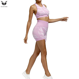 Conjunto deportivo de dos piezas personalizado al por mayor para mujer, ropa de gimnasio, sujetador y pantalones cortos para entrenamiento. - Product Image 4