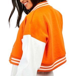 Chaqueta Varsity Naranja y Blanca para Mujer, Manga Larga, Logotipo con Letra B, Cuello con Botones, Largo Regular, 100% Lana Ecológica, Calefactable - Product Image 3