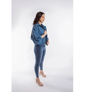 Veste en jean pour femme avec manches bouffantes, col rabattu, fermeture boutonnée, style décontracté d'automne, longueur courte, couleur unie, manches longues - Product Image 4