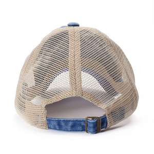 Gorra Trucker de Malla de 6 Paneles Personalizada para Hombre con Logotipo de Diamantes de Imitación, Visera Curva, 100% Algodón, Estilo Deportivo - Product Image 3