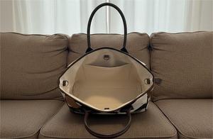 Bolso Tote de Piel con Pelo Sintético, Impermeable, Portátil, Moderno y Elegante, Diseño Personalizado para Mujer, Ligero - Product Image 3