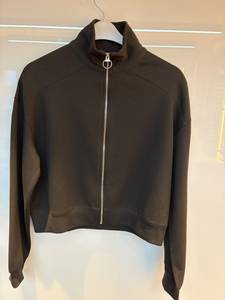 Tissu polaire en polyester 350 GSM très demandé, matière super douce et chaude pour sweats à capuche, sweat-shirts et survêtements, disponible à la vente - Product Image 3