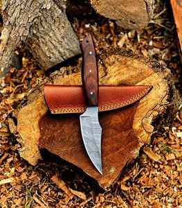 Couteau de chasse et de camping le plus vendu avec lame en acier Damas et manche en bois, personnalisable OEM, acier Damas de haute qualité - Product Image 5