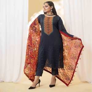 MI Creation's Bellamente diseñado de 3 piezas de algodón Lawn Salwar Kameez para mujeres Bordado pesado Ropa de fiesta informal de 4 estaciones - Product Image 4