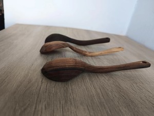 Cuchara de Madera de la Mejor Calidad con Mango de Diseño, Servidor de Ensaladas Hecho a Mano, Cuchara y Tenedor Pulidos para Servir Ensaladas, Uso en Restaurantes y en el Hogar - Product Image 5