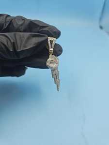 Colgante de puño relámpago con incrustaciones de moissanita, joyería Hip Hop Bling, colgante de plata 925, colgante Bust Down para hombre - Product Image 2