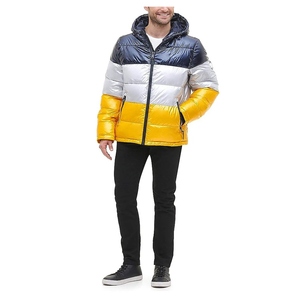 Custom Fashion Style Men's <b>Warm</b> <b>Waterproof</b> Hooded Puffer Jacket Wholesale Winter Streetwear Quilted Down Jacket - Product Image 4
