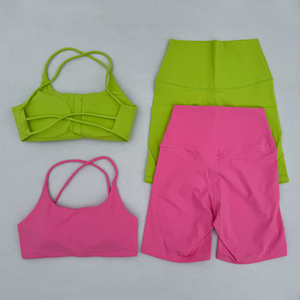 Soutien-gorge de sport respirant extensible dans quatre directions pour filles, en maille, avec impression numérique personnalisée, maintien moyen, séchage rapide, idéal pour la gym, l'entraînement, le yoga et le fitness - Product Image 2