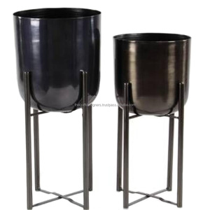 Home Suministros para Hoteles Soporte Metálico para Plantas Expositor de Suelo Mayorista Macetas Metálicas Con Soporte Macetas Decorativas para Interiores Juego de 2 - Product Image 1