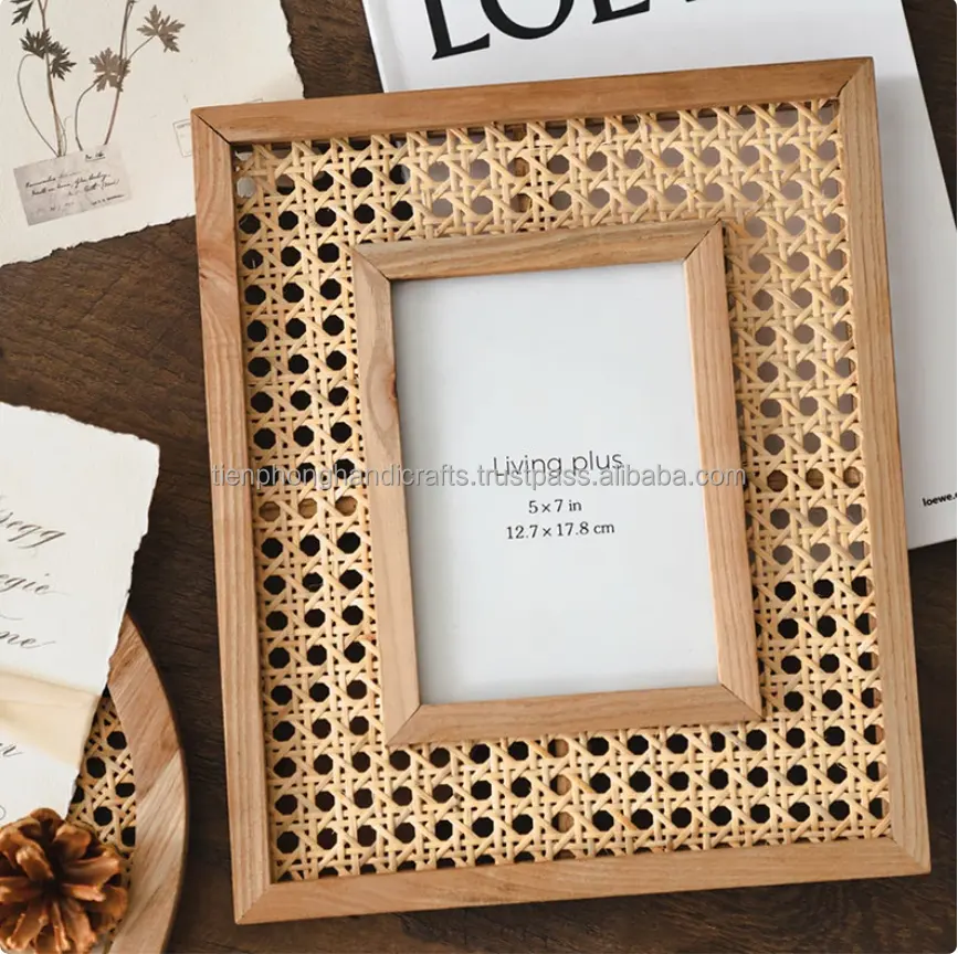 High Quality Rattan Wall Sign Holder Photo Mini Digital Decorative Square Picture Frame