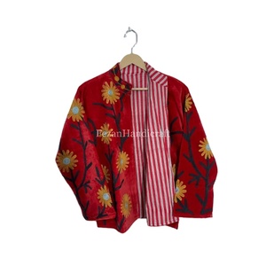 เสื้อแจ็คเก็ตกำมะหยี่อินเดีย งานแฮนด์เมด ลายซูซานี เสื้อโค้ทฤดูหนาวสำหรับทุกเพศ ปักลายแบบอุซเบก พร้อมซับในผ้าฝ้าย - Product Image 1