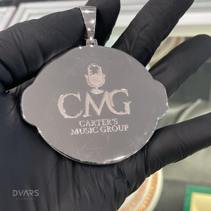 Pendentif initial personnalisé en argent 925, lettre hip-hop bicolore certifiée, cercle glacé de luxe en moissanite VVS - Product Image 2