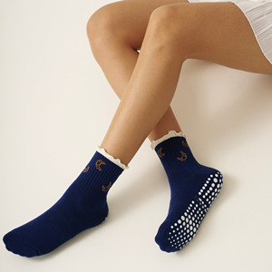 Custom Logo Navy Blue Ankle <b>Socks</b> With Croissant Pattern Anti-Slip <b>White</b> <b>Grips</b> Cotton Knitted - Product Image 3