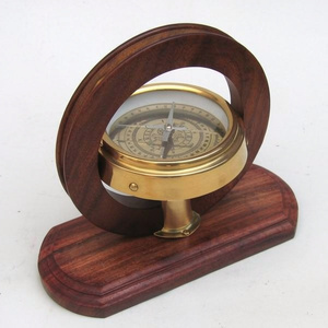 เข็มทิศดีไซน์ใหม่ล่าสุด เข็มทิศสแตนเลสสำหรับการเดินเรือและการนำทาง เหมาะสำหรับเป็นของขวัญ ตกแต่งสำนักงาน - Product Image 1