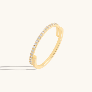 แหวนแต่งงานครึ่งวงประดับเพชรคิวบิกเซอร์โคเนียหรูหรา เงินแท้ 925 แบบซ้อนได้ สำหรับงานหมั้นและวันครบรอบ - Product Image 1