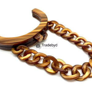 Artistic Resin Chain Necklace Creative Fashion Jewelry for Women Unique Accessories Collection Tradebyd - Product Image 1