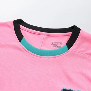 Uniforme de Fútbol Personalizado con el Último Diseño en Transferencia Térmica, Transpirable, Verano, 100% Poliéster, Secado Rápido, Ropa Deportiva - Product Image 5