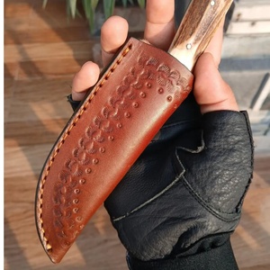 Cuchillo de Caza y Camping de Acero de Damasco Premium OEM con Mango de Cuerno de Ciervo y Funda de Cuero para EE. UU. y Europa - Product Image 3