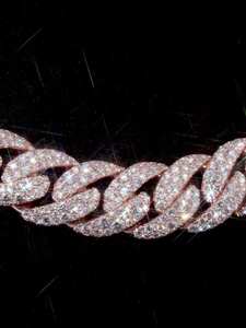 Chaîne cubaine en mosaïque à taille brillante en argent sterling 925, testée au diamant VVS, pour fêtes, unisexe, chaîne cubaine en moissanite - Product Image 3