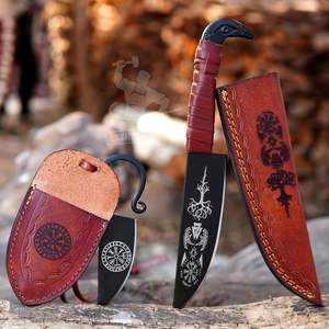 Cuchillos Vikingos de Grado Industrial de 9.5 Pulgadas, Forjados a Mano con Hoja de Acero de Damasco y Mango de Cuerno de Toro, Estilo Nórdico Cuervo de Odín, para Uso en Campamentos - Product Image 1