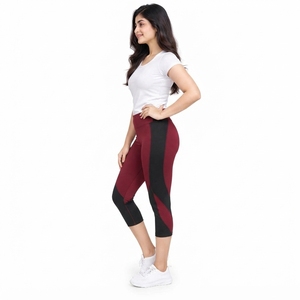 Women <b>Capri</b> <b>Legging</b> Made With Soft Stretch Fabric Lightweight Design High Waist Construction Breathable Structure Comfortable - Product Image 3