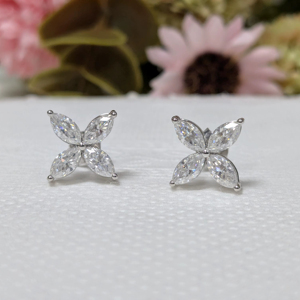 Pendientes de botón vintage con diamantes cultivados en laboratorio de corte brillante de 2 quilates, con cierre a presión, de oro blanco macizo de 14 quilates, certificados por IGI, regalo de aniversario - Product Image 4