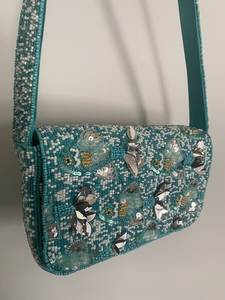 Sac à main enveloppe perlé avec motif lapin brodé et thème Pâques, bandoulière unique, style dessin animé mignon pour femme, fermeture à rabat - Product Image 2