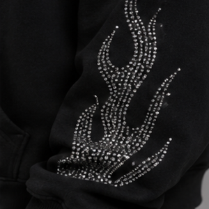เสื้อฮู้ดดี้ปักลาย Black Flame ประดับเพชรเทียม สำหรับผู้ชาย ทรงโอเวอร์ไซส์ ผ้าฟลีซ พิมพ์โลโก้ได้ สไตล์สตรีทแวร์ หนานุ่ม ใส่สบาย เหมาะสำหรับฤดูหนาว - Product Image 5