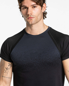 T-shirt en coton rouge pour homme, personnalisé en gros, et polos verts en coton uni de haute qualité pour homme, avec impression de logo - Product Image 4