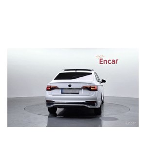 Volkswagen Jetta 1.5 TSI Prestige 2022, 42,150 km, Caja de Cambios Automática, Emisión Euro V, Asientos de Cuero, Volante a la Izquierda, Trasero - Product Image 4