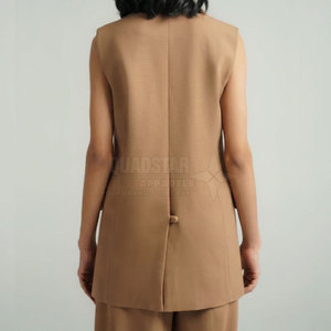 Hauts pour femmes de qualité supérieure, fabriqués en usine, durables, 100 % coton, décontractés, grandes tailles, écologiques, infroissables, col en V simple - Product Image 2