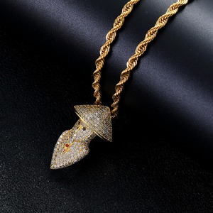 Nouvel Arrivage en Gros : Pendentif Hiphop Bling Plaqué Or 18 carats avec Zircons et Logo Personnalisé - Product Image 5