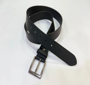 Ceinture classique en cuir PU noir avec boucle à ardillon métallique, sangle ajustable, pour tenue décontractée, formelle, jeans, bureau, design durable - Product Image 1
