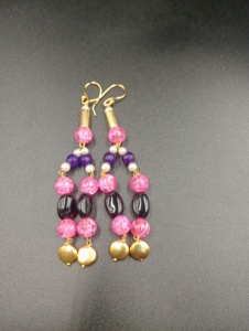 Pendientes de Perlas de Agua Dulce con Forma de Mariposa Chapados en Oro con Diseño Minimalista para el Uso Diario y Ocasiones Religiosas de la Mujer - Product Image 3