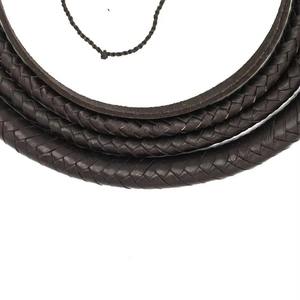 แส้หนัง PU พร้อมด้ามจับแบบถัก สำหรับขี่ม้า สีพื้น - Product Image 3