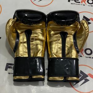Guantes de Boxeo de Piel de Vacuno de Primera Calidad con Logotipo Personalizado, Correa de Muñeca Ajustable, Protector de Cabeza y Entrepierna, Juego de Boxeo Blanco - Product Image 5