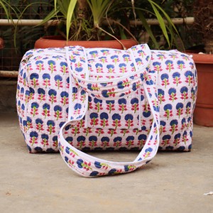 Sac de voyage en coton imprimé floral fait main, léger, pour la gym, les week-ends, avec bandoulière réglable - Product Image 4