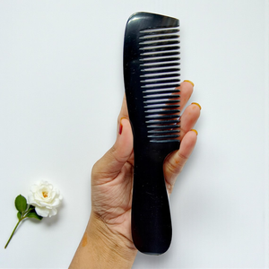 Peigne à cheveux en corne de buffle naturelle, peigne démêlant à dents larges, peigne en corne fait à la main pour hommes et femmes, soin des cheveux antistatique - Product Image 6