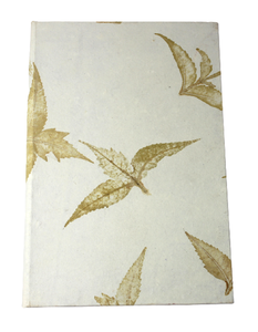 Diario Personalizado con Tapa Dura de Papel Color Crema, con Impresiones de Hojas Frescas, 48 Hojas, Regalo - Product Image 1