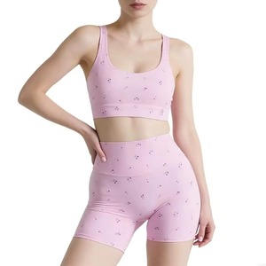 Conjunto de pantalones y top de yoga de cintura alta para mujer, tela transpirable de secado rápido, perfecto para pilates, correr y fitness - Product Image 6