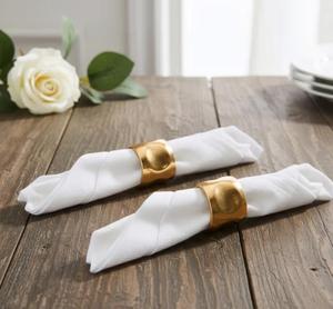 Anneaux de serviette classiques en laiton doré, forme anneau, 4,5 cm, décoration de table de mariage, design durable - Product Image 1