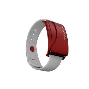 Pulsera Inteligente con Rastreador GPS SKOEGLE para Niños y Adultos Mayores, Botón SOS, Batería Recargable, Rastreo en Tiempo Real, Wi-Fi, 4G, 5G, Android - Product Image 1